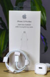 cargadorApple Cargador Apple para auto puerto tipo C con cable incluido